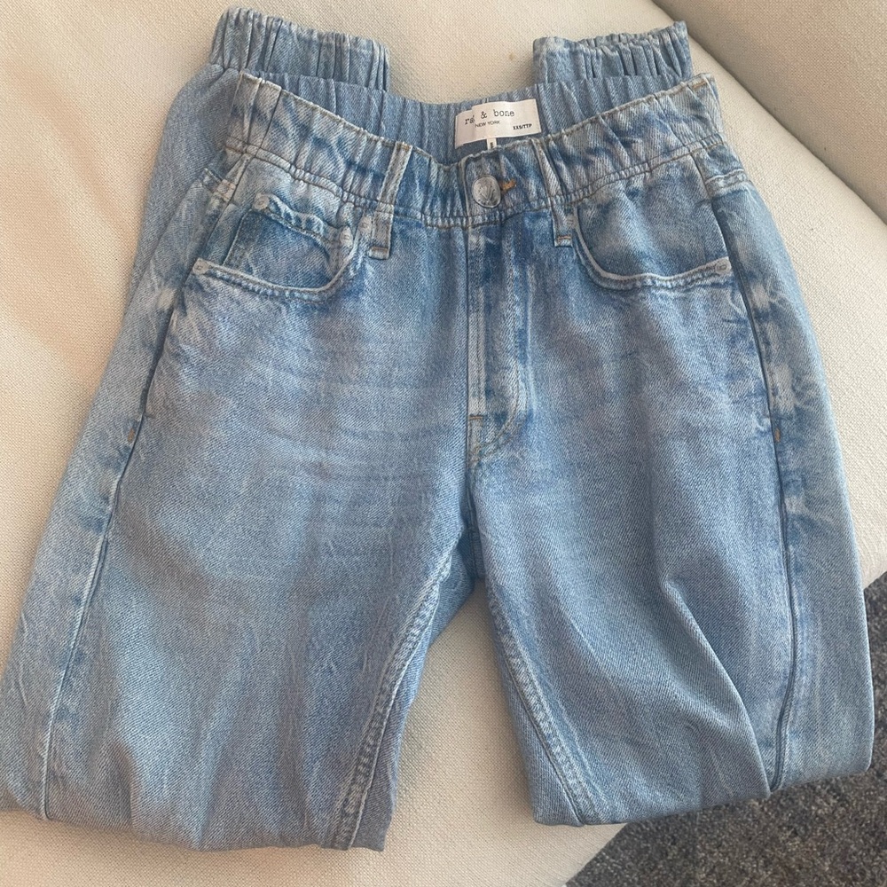 Miramar rag and bone joggers. Perfect condition. Size xxs. Barely worn.